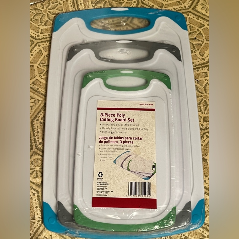 3-Piece Poly Cutting Board Set with Green Accents
